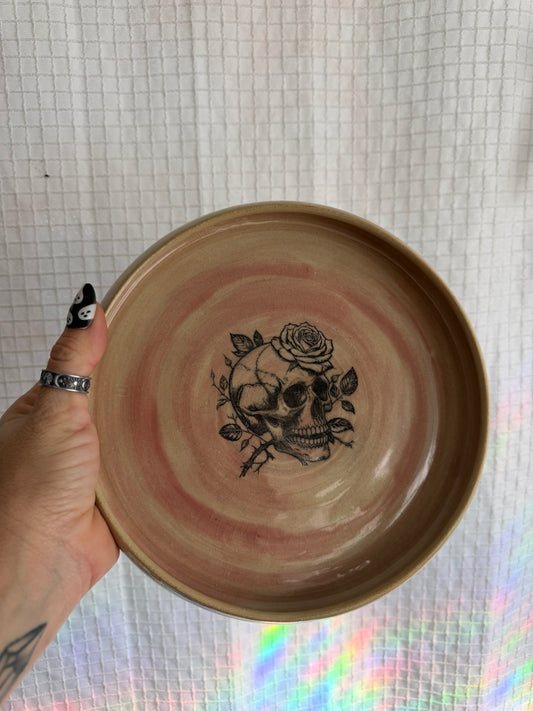 Pink skull blate